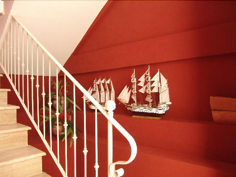 Palazzo Reginella Aparthotel Bovalino Marina Eksteriør bilde