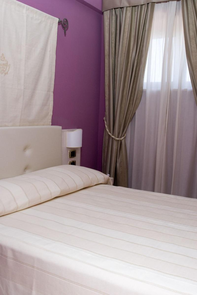 Palazzo Reginella Aparthotel Bovalino Marina Eksteriør bilde